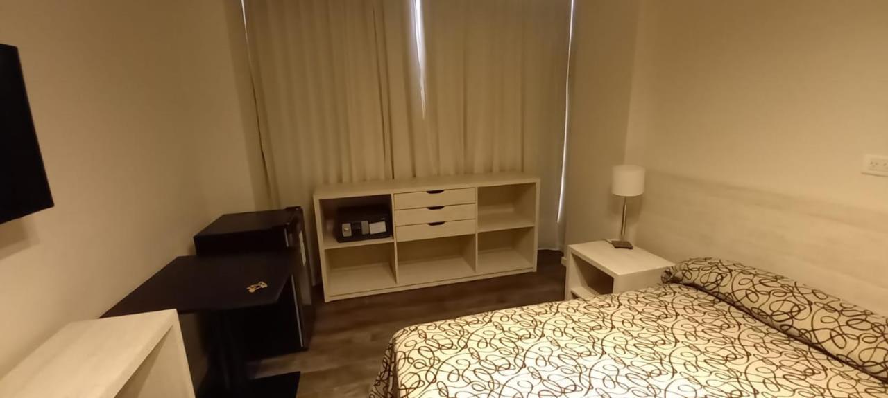 Hotel Versailles Mar del Plata Habitación foto