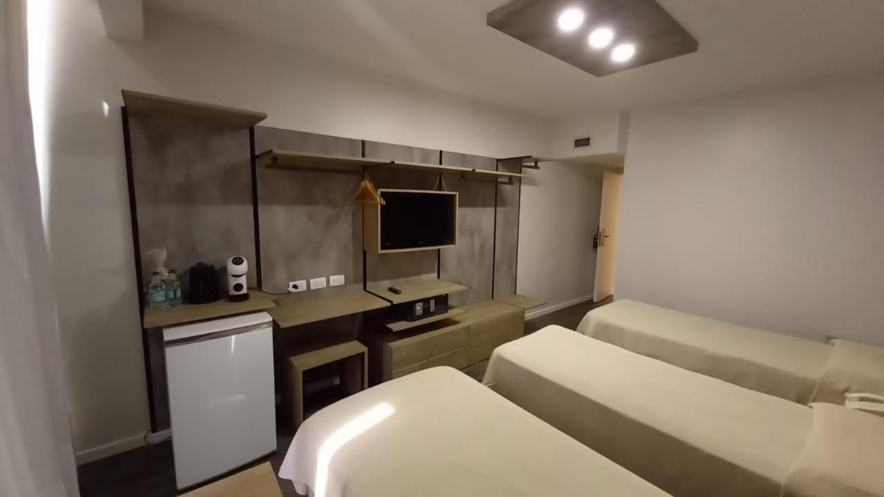 Hotel Versailles Mar del Plata Habitación foto